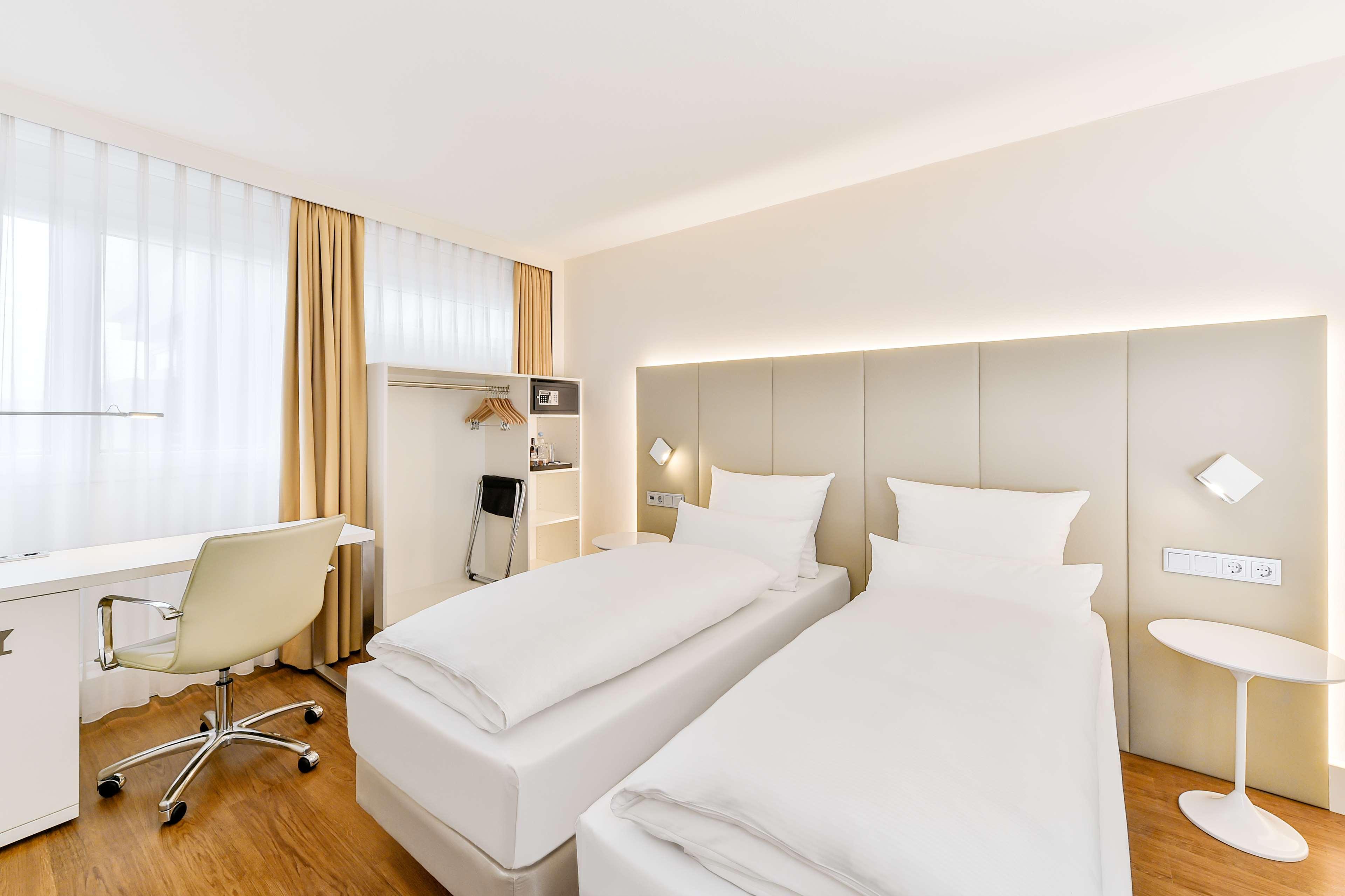 Nh Erlangen Hotel Luaran gambar