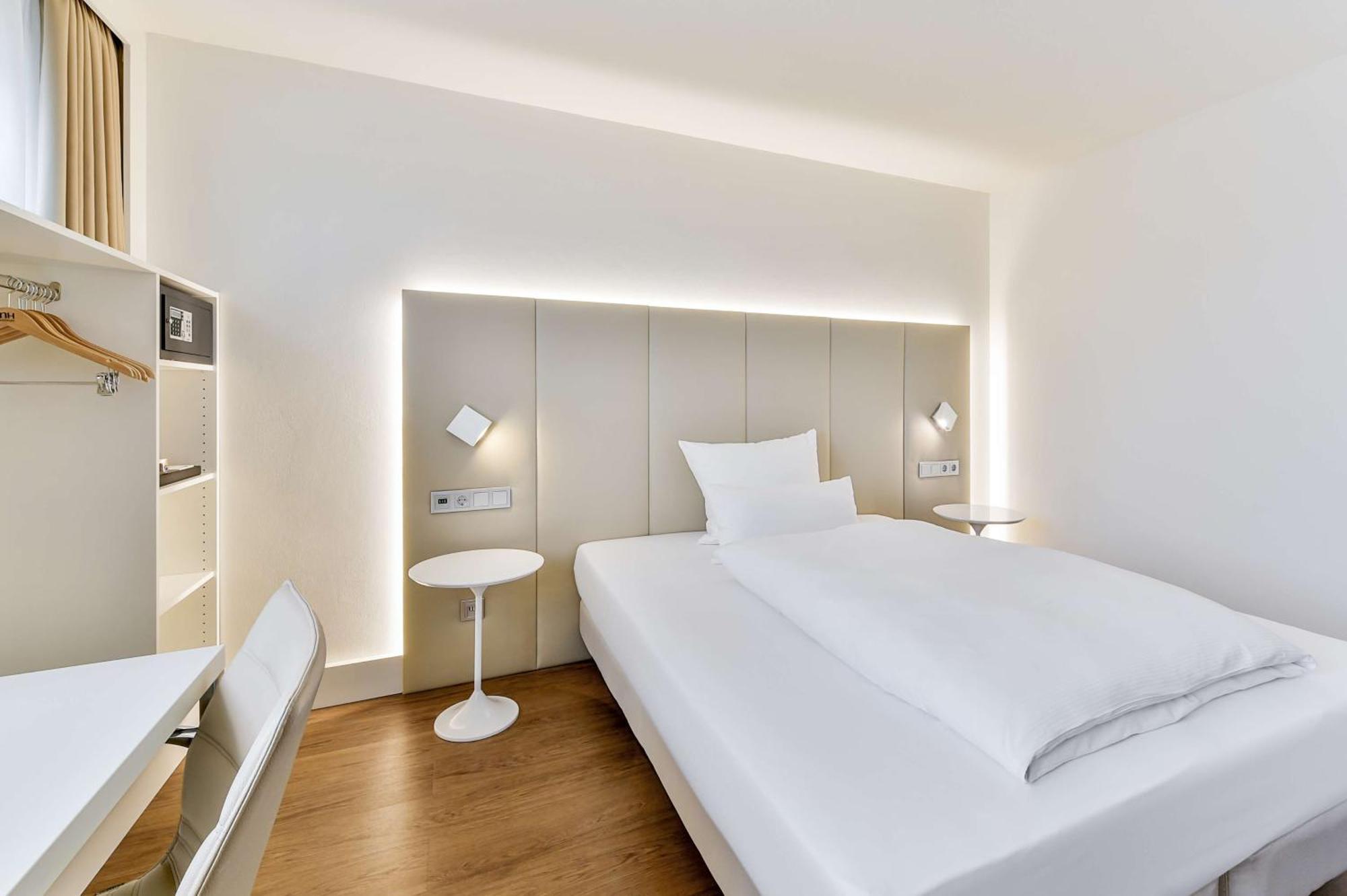 Nh Erlangen Hotel Luaran gambar