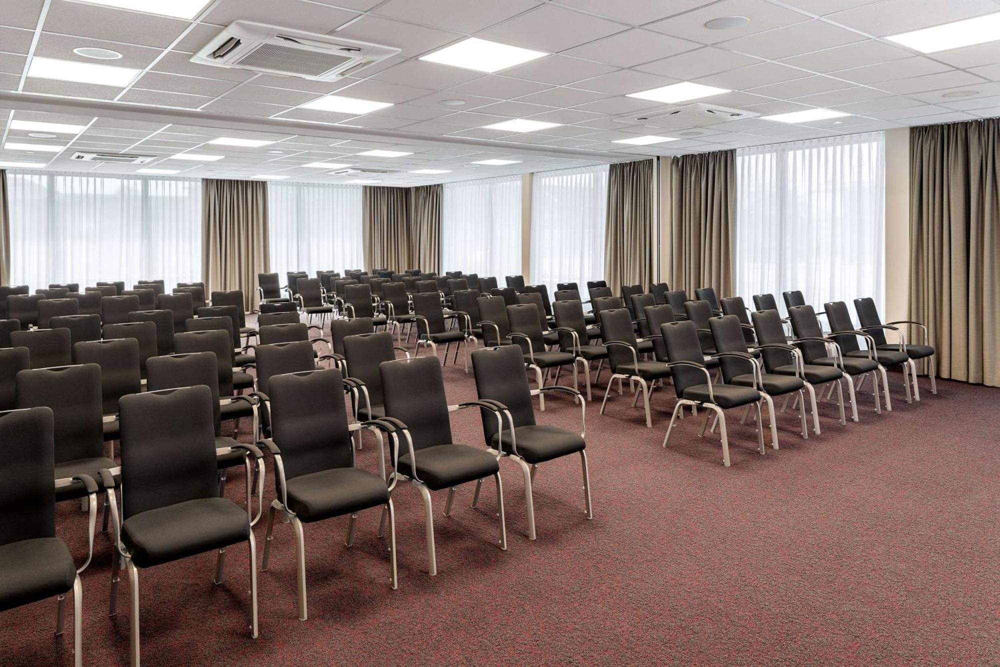 Nh Erlangen Hotel Luaran gambar